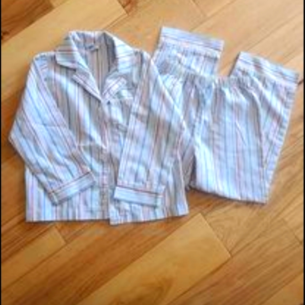 Unisex Gap size 5 pajamas
